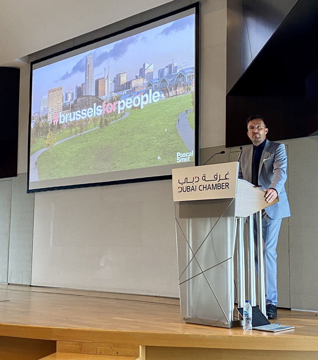 Hugueskemp's tweet photo. Lors de la mission bruxelloise à Dubai, @SmetPascal a présenté aux autorités de Dubai une vision claire et ambitieuse pour le développement de Bruxelles. #brusselsforpeople #dubai #missioneconomique https://t.co/mwdeKk0oPh