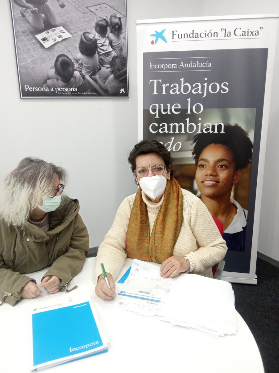 El pasado 19 de enero, la Presidenta de la A.S de Down "Jaén y P.", M. Dolores Gómez, fue aGranada para firmar la renovación del convenio del programa INCORPORA de Fundación "la Caixa". G
<a href="/downjaen/">DOWN JAEN-PROVINCIA</a>
<a href="/FundlaCaixa/">Fundación ”la Caixa”</a> #IncorporaFundlaCaixa