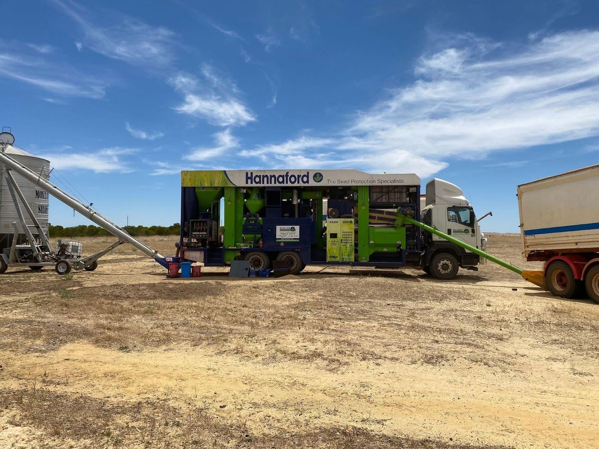 Hannaford_aus's tweet photo. Ever wondered how our fully mobile #seedgrading equipment works❓ Freshly #harvested grain goes in, and cleaned, quality #seed comes out! 👌 Learn more about the process at 👉 https://t.co/RinBUyNHZh
#hannaford #wherethelocalsgo #australianfarmers https://t.co/Y6Kts3NyaX
