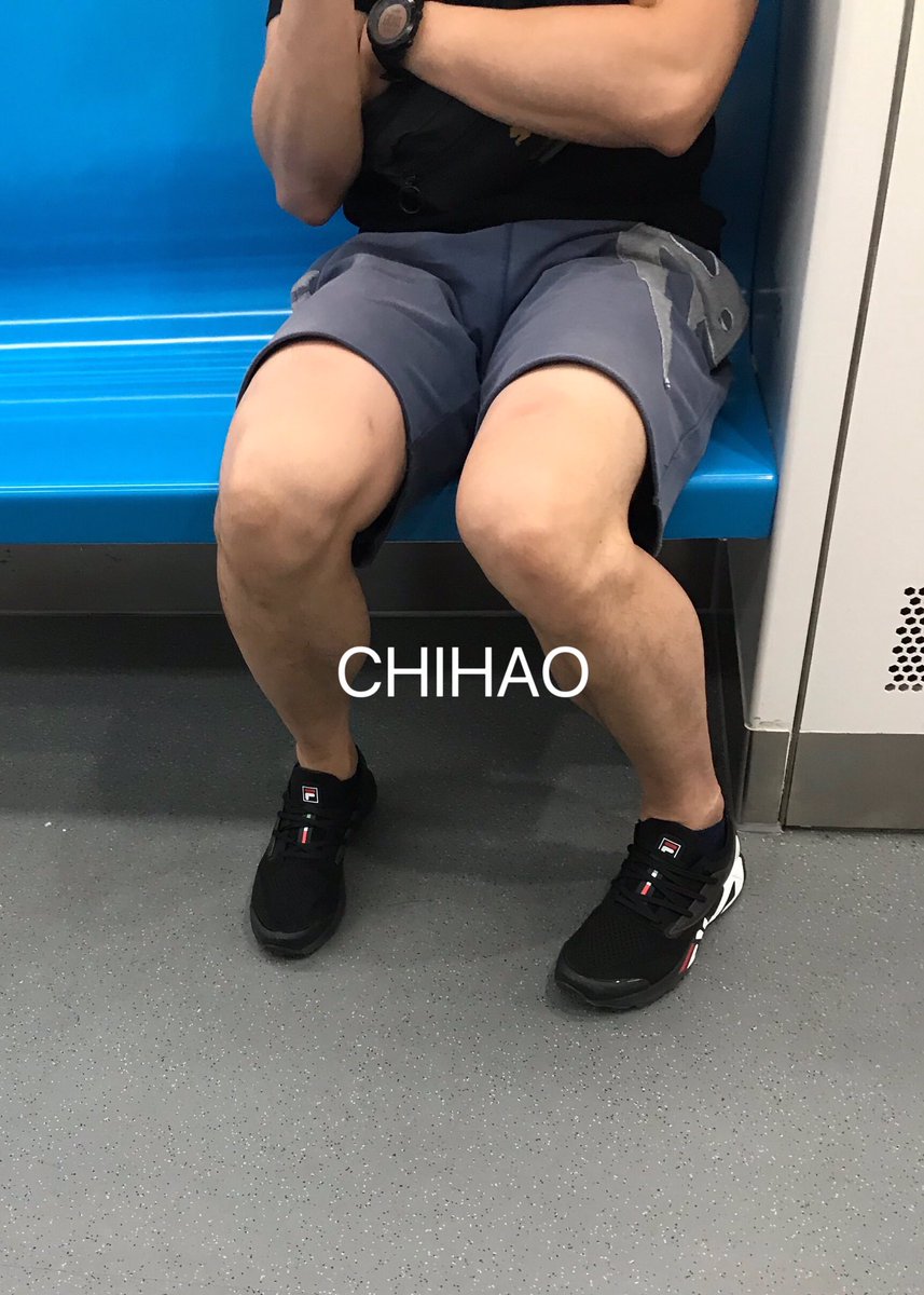 es56h's tweet photo. 清手机内存ing 🧐 https://t.co/ud4K9VrjIR
