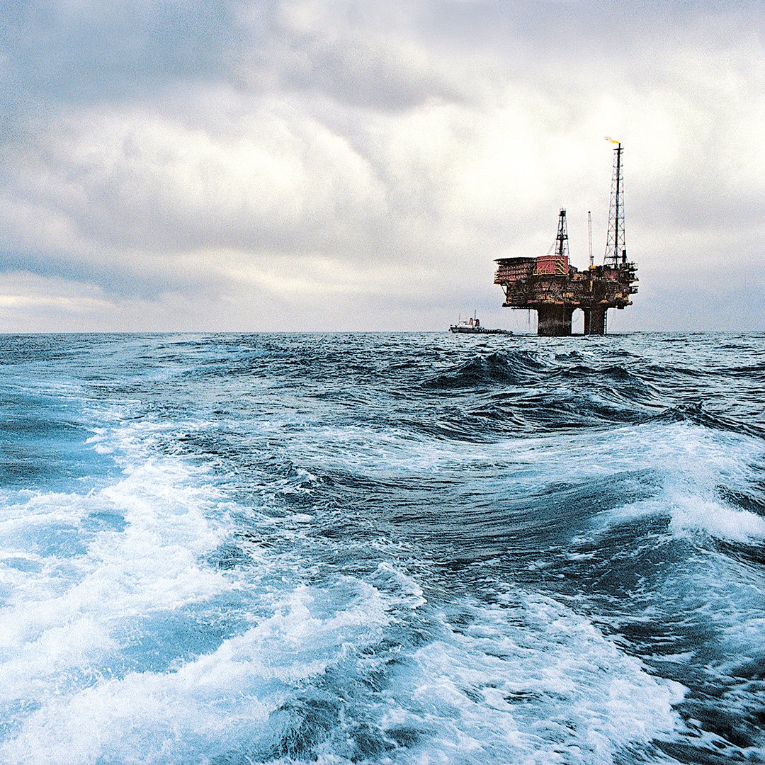 🌊🔩 We test our fasteners In coastal environments to see how they perform in corrosive environments. If they make it there, they can (generally) make it anywhere. Want to learn more? ➡ hilti-sustainabilityreport.com

#safety #health #construction #sustainability #buildabetterfuture