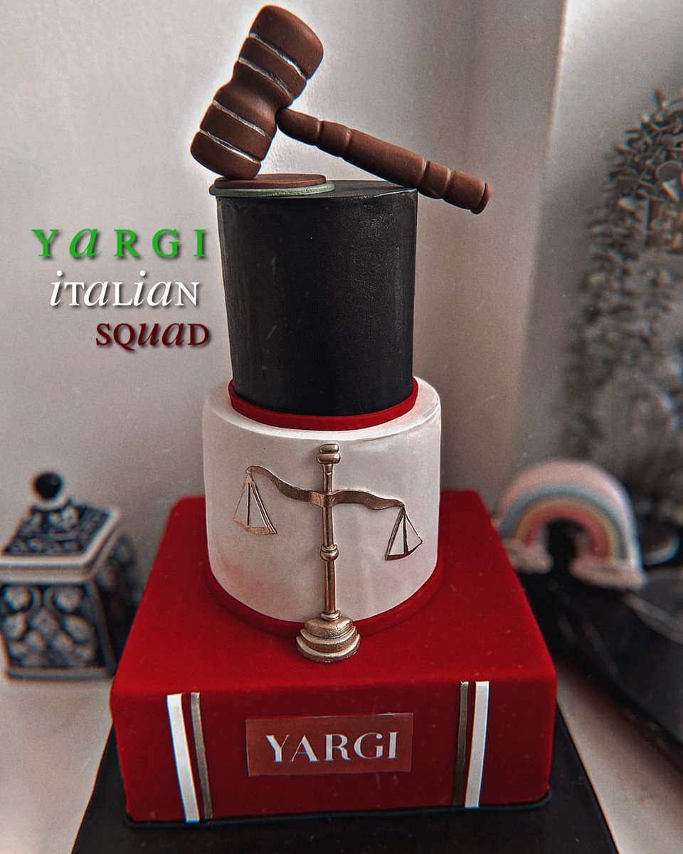 clairxespos's tweet photo. We have honored the cast of #yargı w/ this cake, so that they could always feel our closeness, even if far away🎈we feel really lucky to be part of this wonderful family, which has now become part of our daily life!
“grazie, grazie, grazie”, we love you.

— Yargı italian squad❤️‍🩹 https://t.co/A0zs3d7A9U