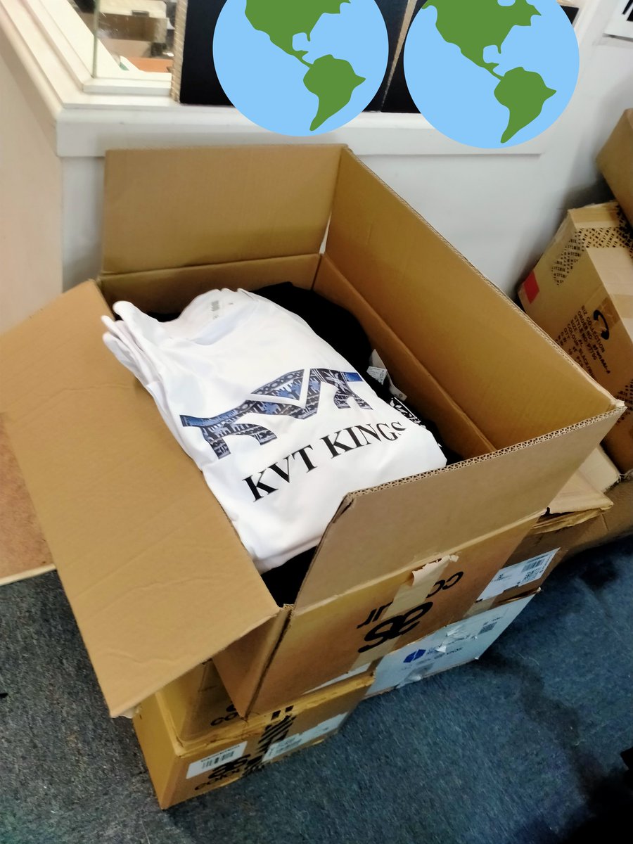 KvtKings's tweet photo. Orders coming in hot 
Try grab yourself one of this 100 % cotton KVTKINGS branded Tee 
🇫🇯🌄🌅🌄🌄🌅🌅🌴 https://t.co/3QCFpowXUH