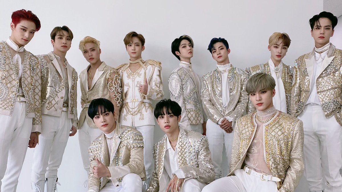 LEADERARCHIVES's tweet image. #STRAYKIDS #THEBOYZ #LOONA #DREAMCATCHER : gold n white