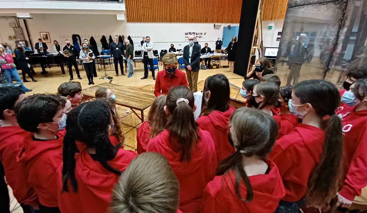 Touring <a href="/ScottishOpera/">Scottish Opera</a>’s production studios this morning, First Minister <a href="/NicolaSturgeon/">Nicola Sturgeon</a> saw behind the scenes of their upcoming production of A Midsummer Night’s Dream.

The First Minister encouraged people to support and enjoy live events like this now it is safe to do so.