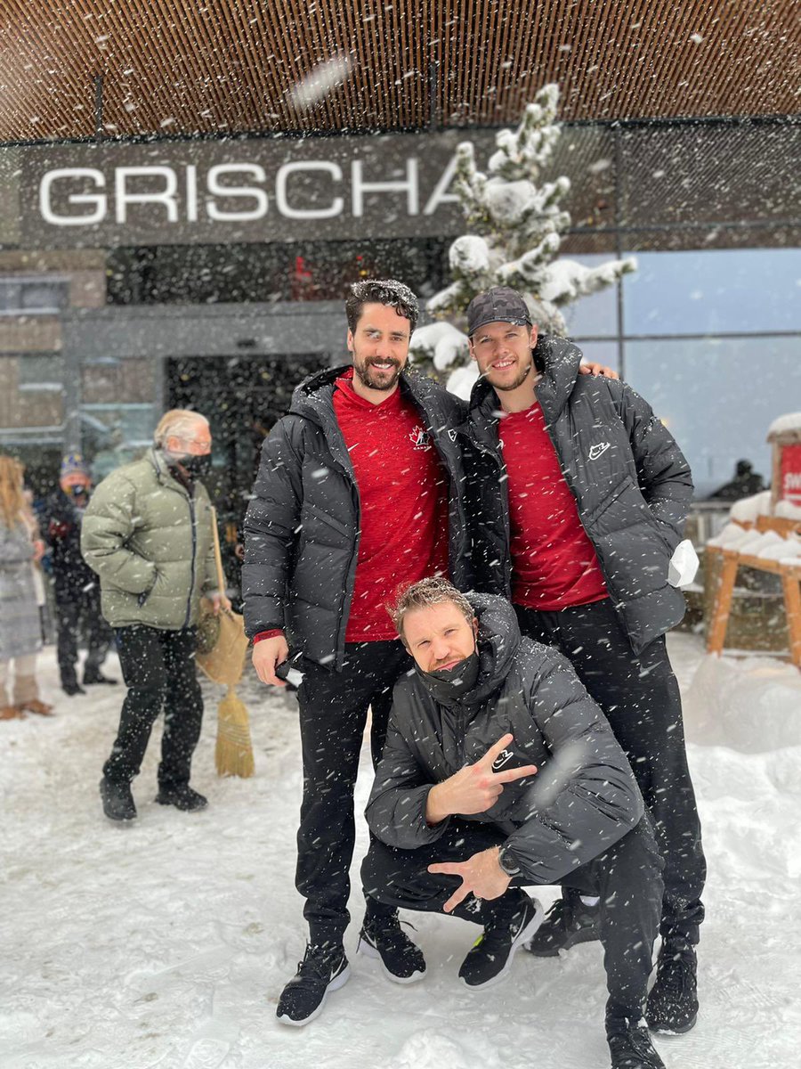 Great week in Davos, next stop Beijing! <a href="/HockeyCanada/">Hockey Canada</a> <a href="/TeamCanada/">Team Canada</a> #pod2 🇨🇦