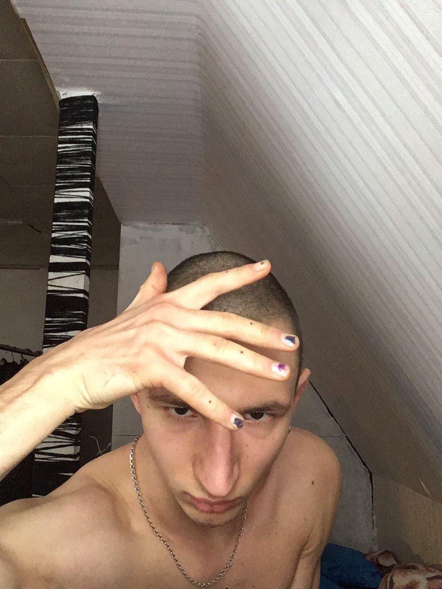 more2twit's tweet image. це я