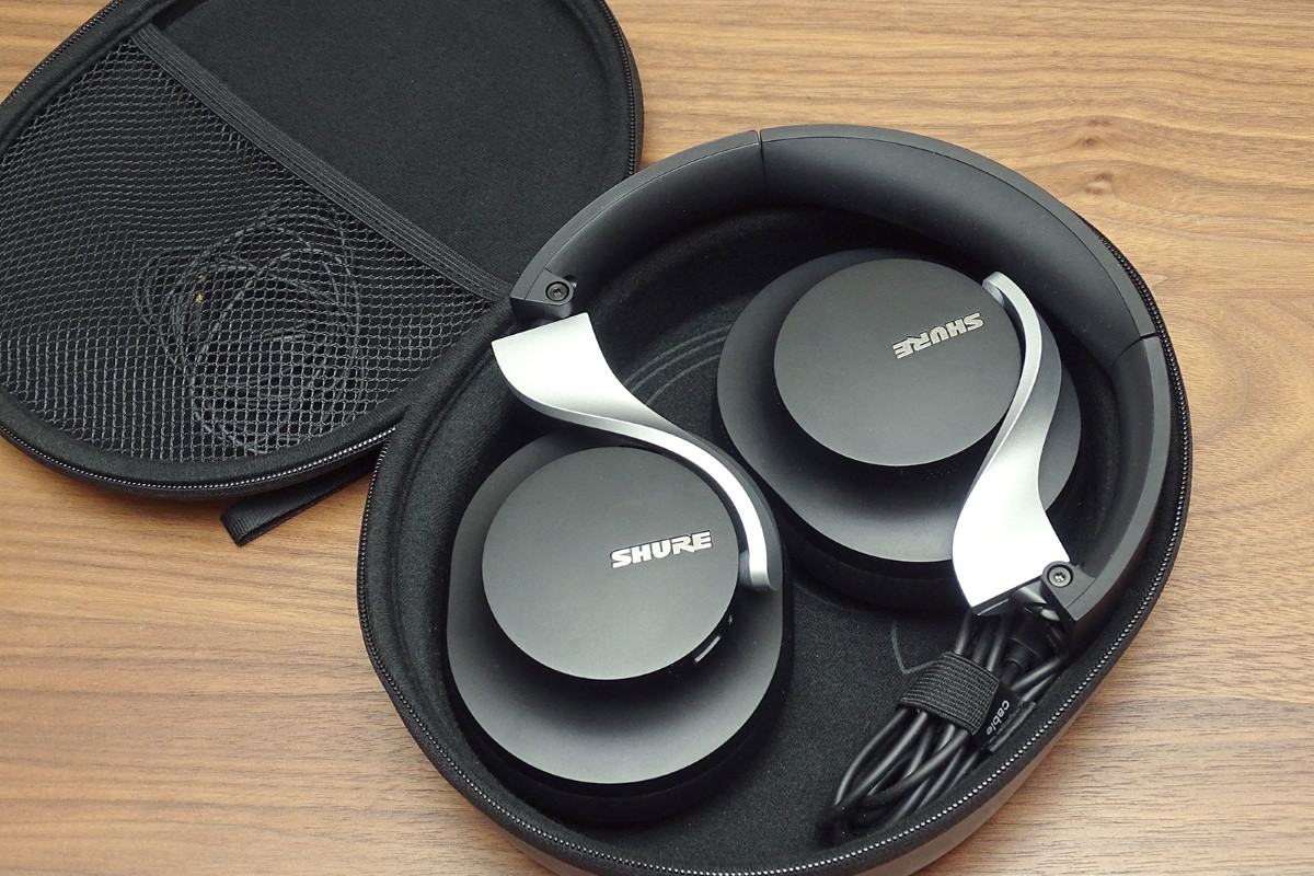 getnavi_onepub's tweet image. getnavi.jp/av-2/698729/
🎵シュアのノイキャンヘッドホン「AONIC 40」🎧
この“ちょうど良さ”が気持ちイイネ🎶🥰🎶
#SHURE #AONIC40 #Bluetoothヘッドホン @ShureJapan