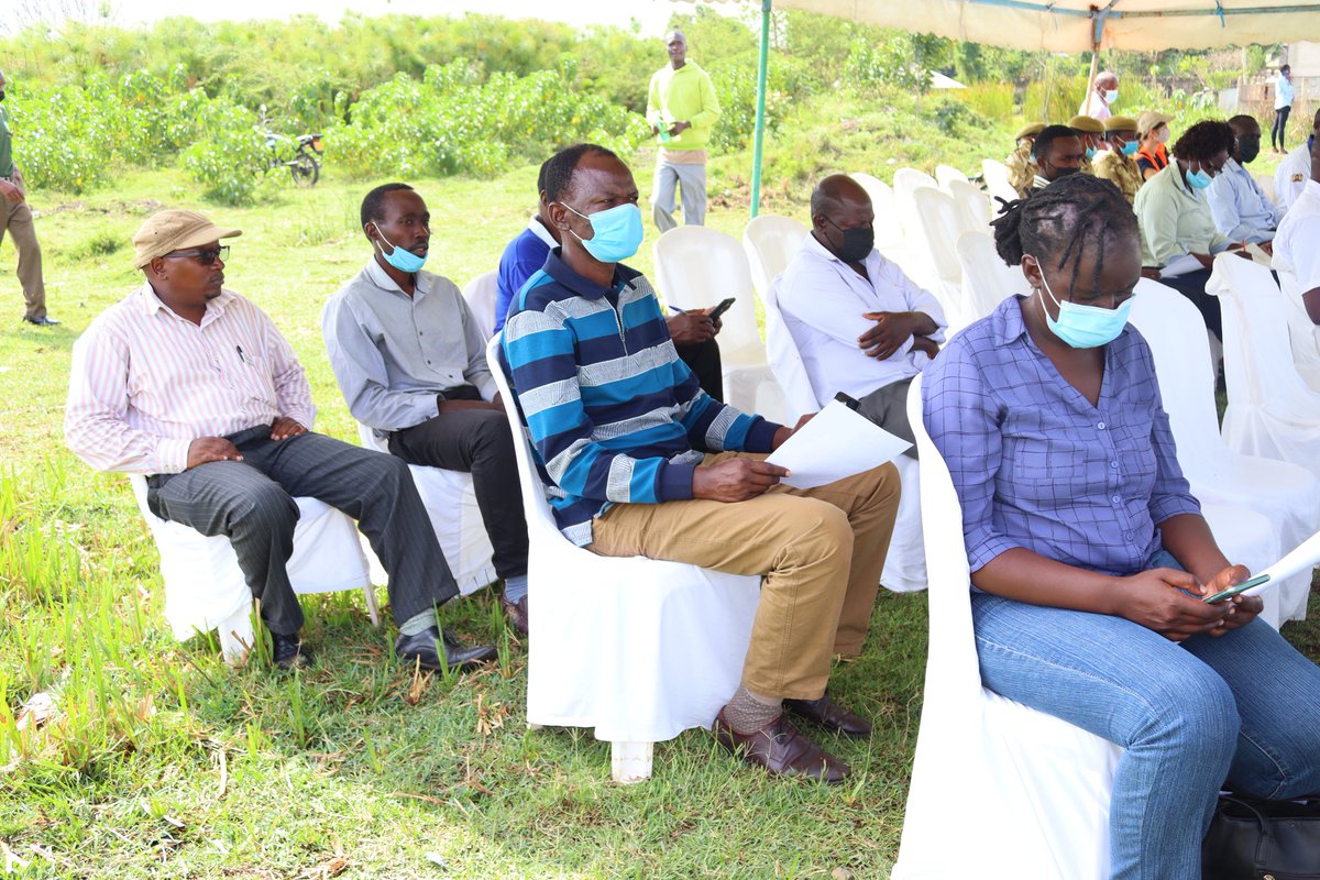 #EnvironmentWaterAndSanitation
#WorldWetlandsDay2022 
We are represented today at Dunga Wetlands by our ED  Mr. Peter Kochiel and 2 attaches during the World Wetlands Day celebrations in Kisumu County!