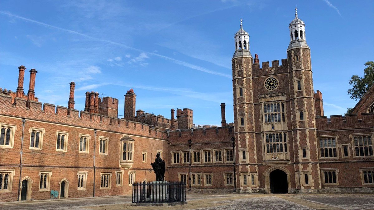 EtonArchives's tweet photo. What a beautiful mid-week morning at work. Saying a quick hello to our founder Henry VI while walking through School Yard! 👋 https://t.co/FZCW04Cwr2