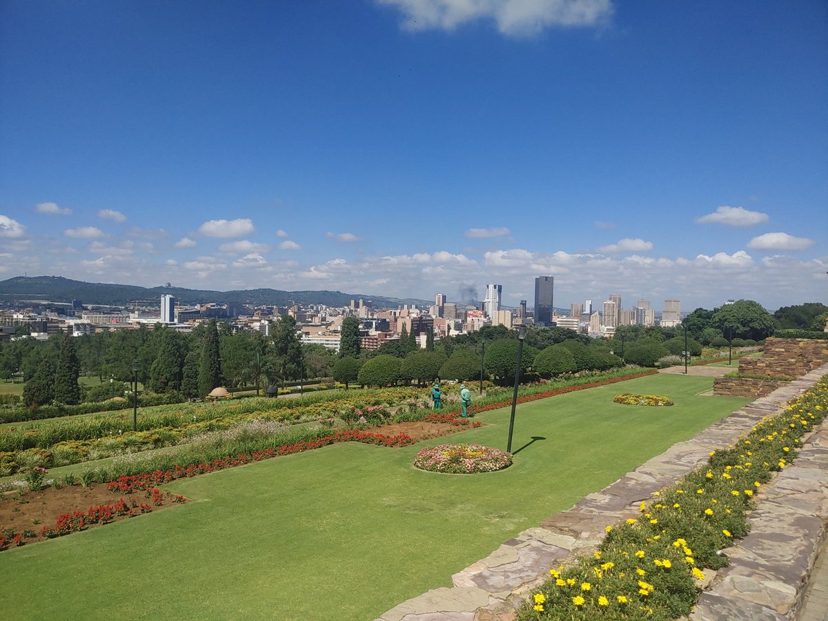 The "first tourists" in a long time going on @RovosRailTours golfing tour, departing from <a href="/PretoriaRSA/">Pretoria City</a>,  <a href="/visitgauteng/">Straight out of Gauteng</a> through sunny <a href="/SouthAfrica/">Visit South Africa</a>. #golftours #luxurytrain #visitgauteng