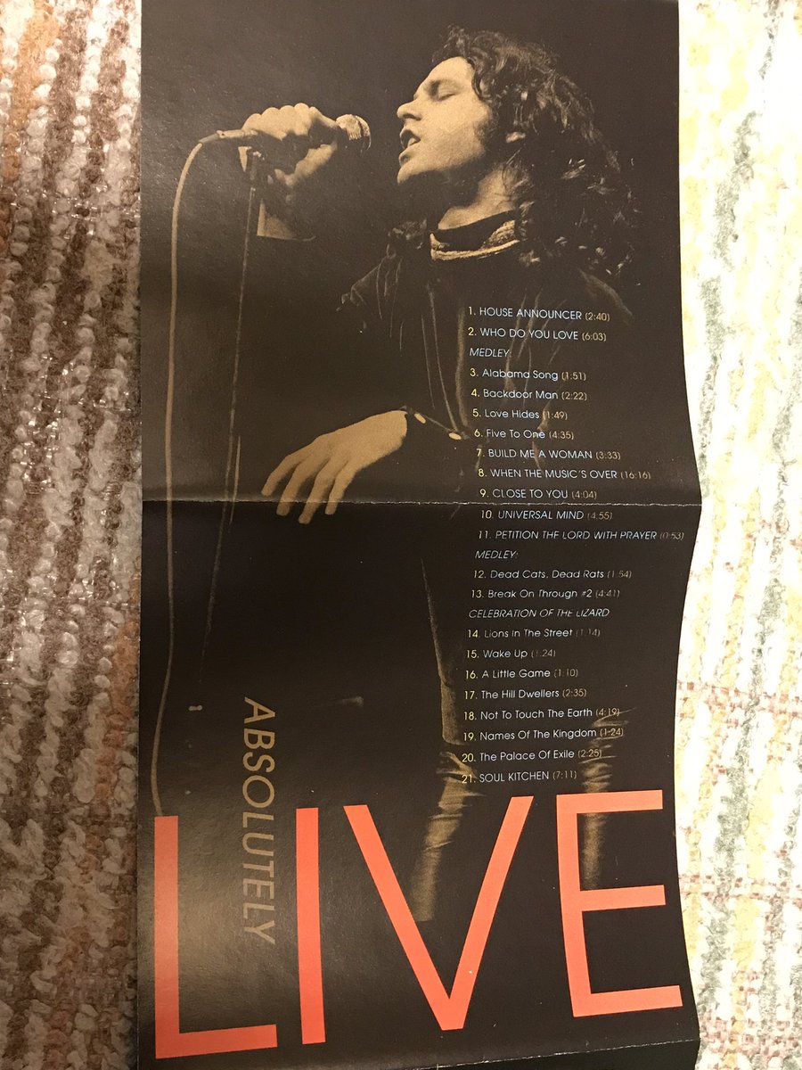 Lv_VESPA_GTS250's tweet photo. 今日の一枚。
#AbsolutelyLive
#TheDoors
#ラビットハウスの休日(特休) https://t.co/3tGKaVqAx8