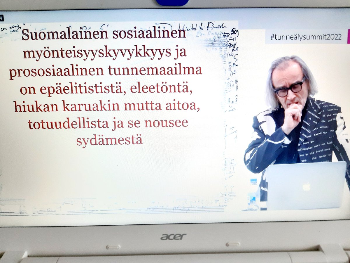 Aito myönteisyyskyvykkyys! 
<a href="/esasaarinen/">Esa Saarinen</a> ⭐

"Suomalainen sosiaalinen myönteisyyskyvykkyys ja prososiaalinen tunnemaailma on epäelitististä, eleetöntä, hiukan karuakin mutta aitoa, totuudellista ja se nousee sydämestä." 🧡

<a href="/AdeptusPartners/">Adeptus Partners</a> #tunneaelysummit2022