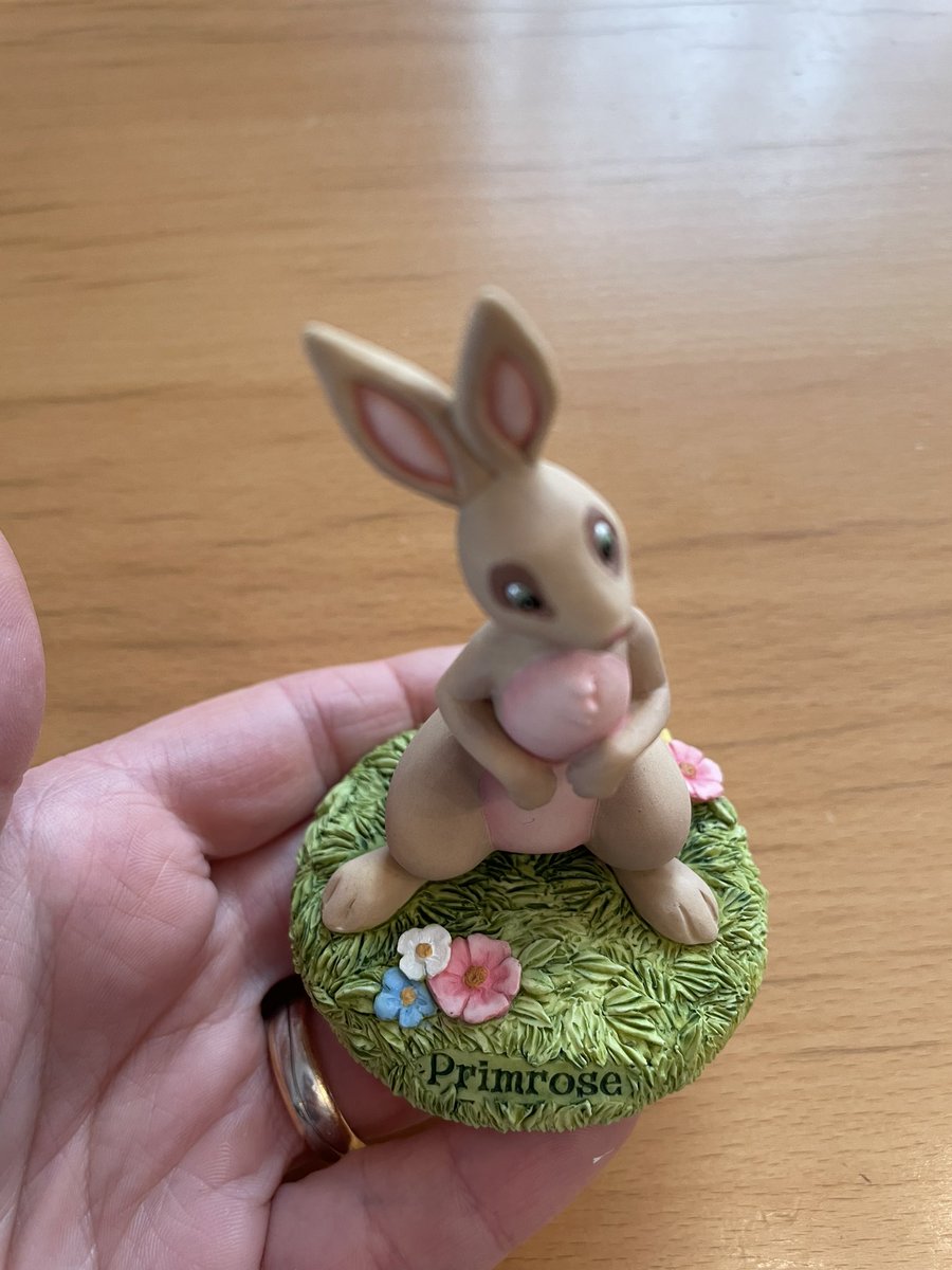 Thlayli_WDP's tweet photo. Finally a Primrose ๐
Still miss few of those Enesco figures sadly ๐ญ
#WatershipDown #WatershipDownCollection #Primrose #Enesco https://t.co/U3sxRzHrHH