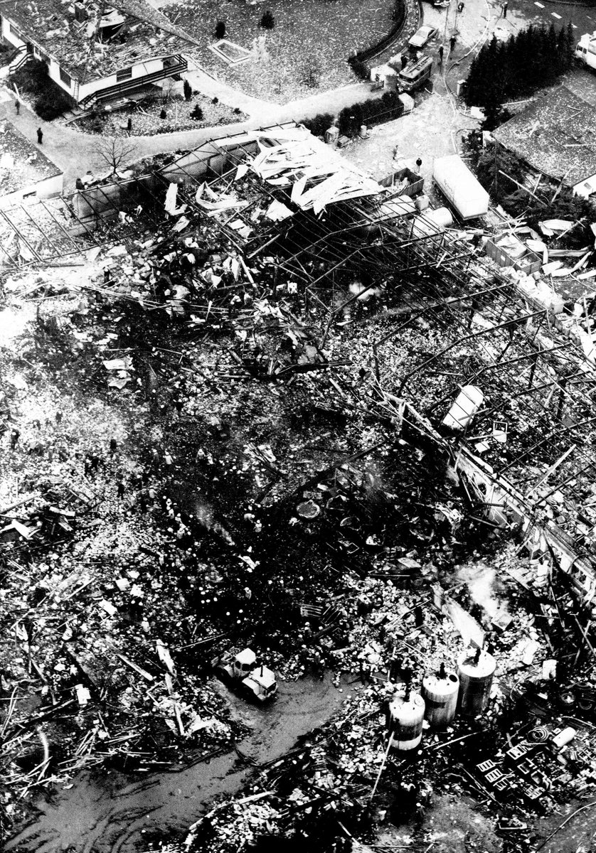 Zerstörtes Betriebsgebäude. Foto: Landesbrandversicherungsanstalt Hessen.