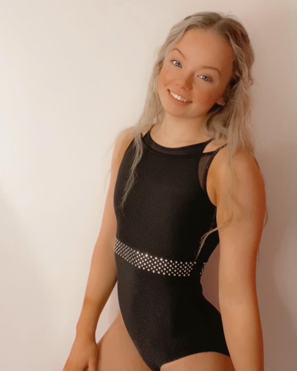 JessicaDaykin2's tweet photo. PIROUETTE BLACK🖤
•
From @Quatrogym Raise the Barre collection https://t.co/kS5aKlfJaE