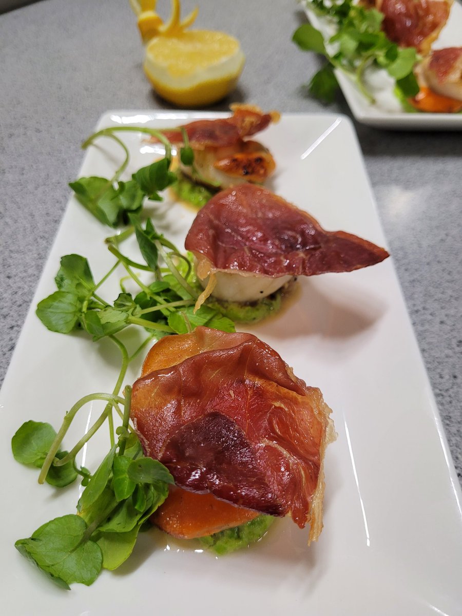 Thank you to guest chefs <a href="/mikerohtlaan/">Mike Rohtlaan</a> from <a href="/FoodJourneyz/">food_journeyz</a> and Tim Bell from <a href="/tina_cerutti/">Tina Cerutti</a> Cerutti restaurant.
We enjoyed scallops with Parma ham, Dover Sole &amp; lobster, and chateaubriand steak. Mrs Young from <a href="/Tranby_school/">Tranby</a> did deep fried soft boiled egg with asparagus and chorizo