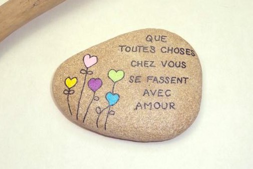 MaBienveillance's tweet photo. La #bienveillance c’est comme l’effet papillon, elle donne envie, elle est contagieuse, elle se propage pour un monde meilleur, c’est un véritable « élan d’amour ». Les mots du coeur 
au quotidien #avecbienveillance https://t.co/3cnnP78bDZ