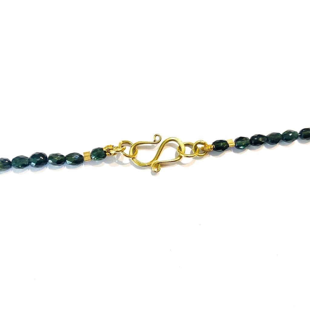 🛍 TJC SHOP: Libby Rak gold &amp; green tourmaline necklace

In this design, an emerald-cut green tourmaline has been set in 18ct yellow gold, strung on a nylon-coated steel wire necklace made of faceted tourmaline beads &amp; 18ct yellow gold spacers

🛒 Shop now shop.jewellerycut.com/collections/li…