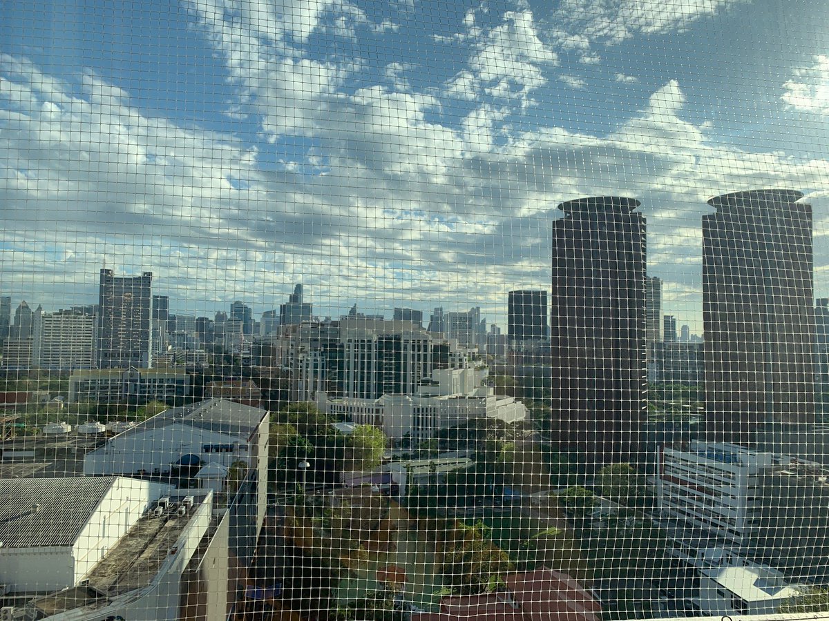 Dreamy, but just landed in Bangkok to start a public health research fellowship with HEE ! Experiencing the other side of the world and health.