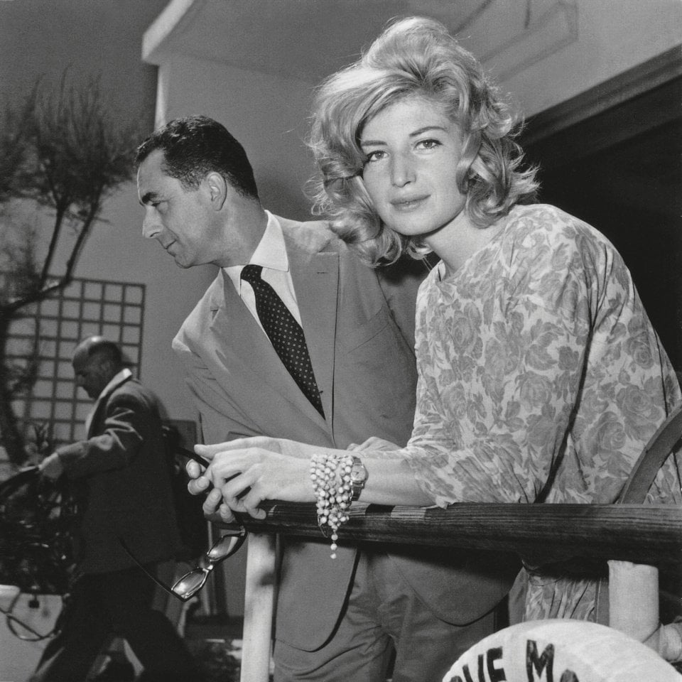 In 1966, Monica Vitti looked back on the disastrous premiere screening of L’AVVENTURA in Cannes in 1960. But it’s a story with a happy twist at the end (2’03”) criterion.com/current/posts/…