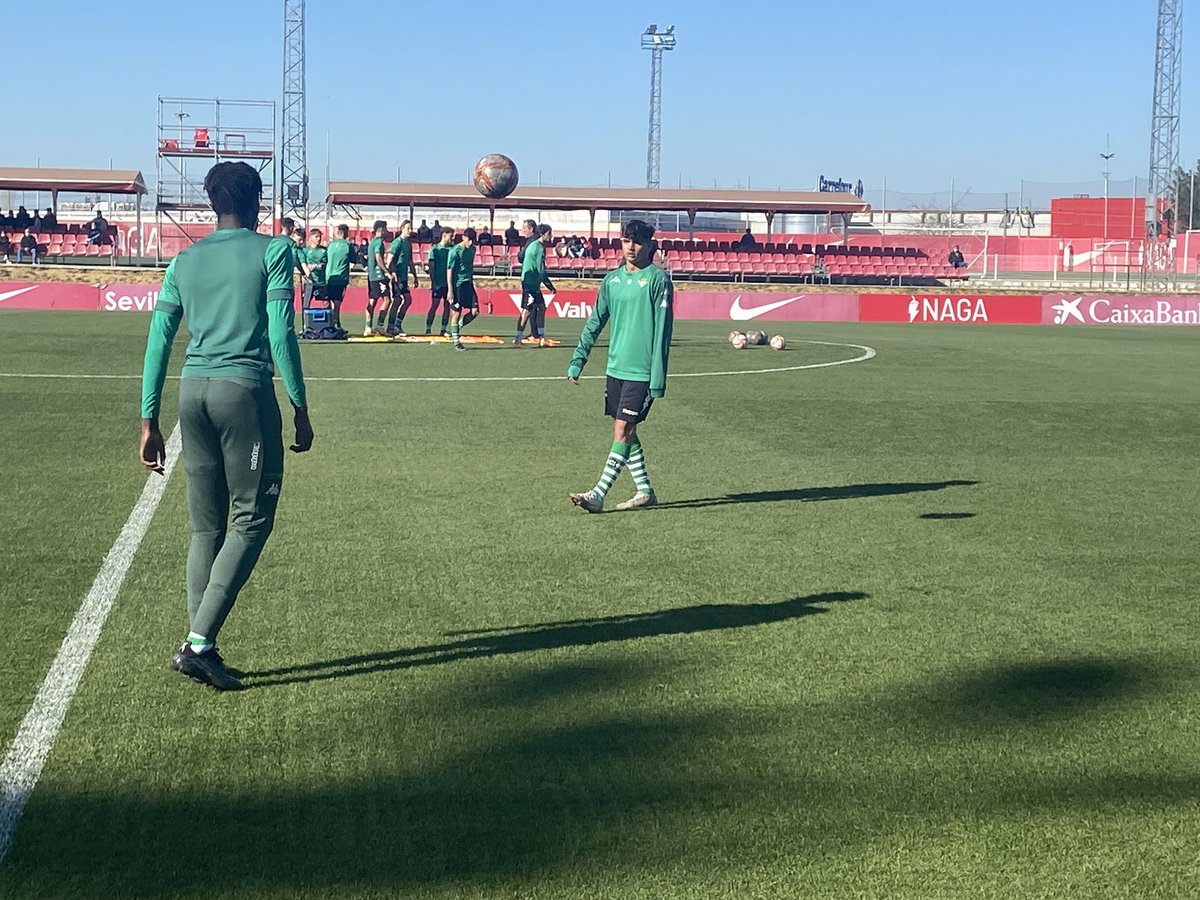 betisweb's tweet photo. Ya estamos en la CD para contaros el 
 #SevillaDH - #BetisDH 

#VamosDH - #CanteraBetis #ElGranDerbi #CopadelRey https://t.co/Rx8RqbkaA1