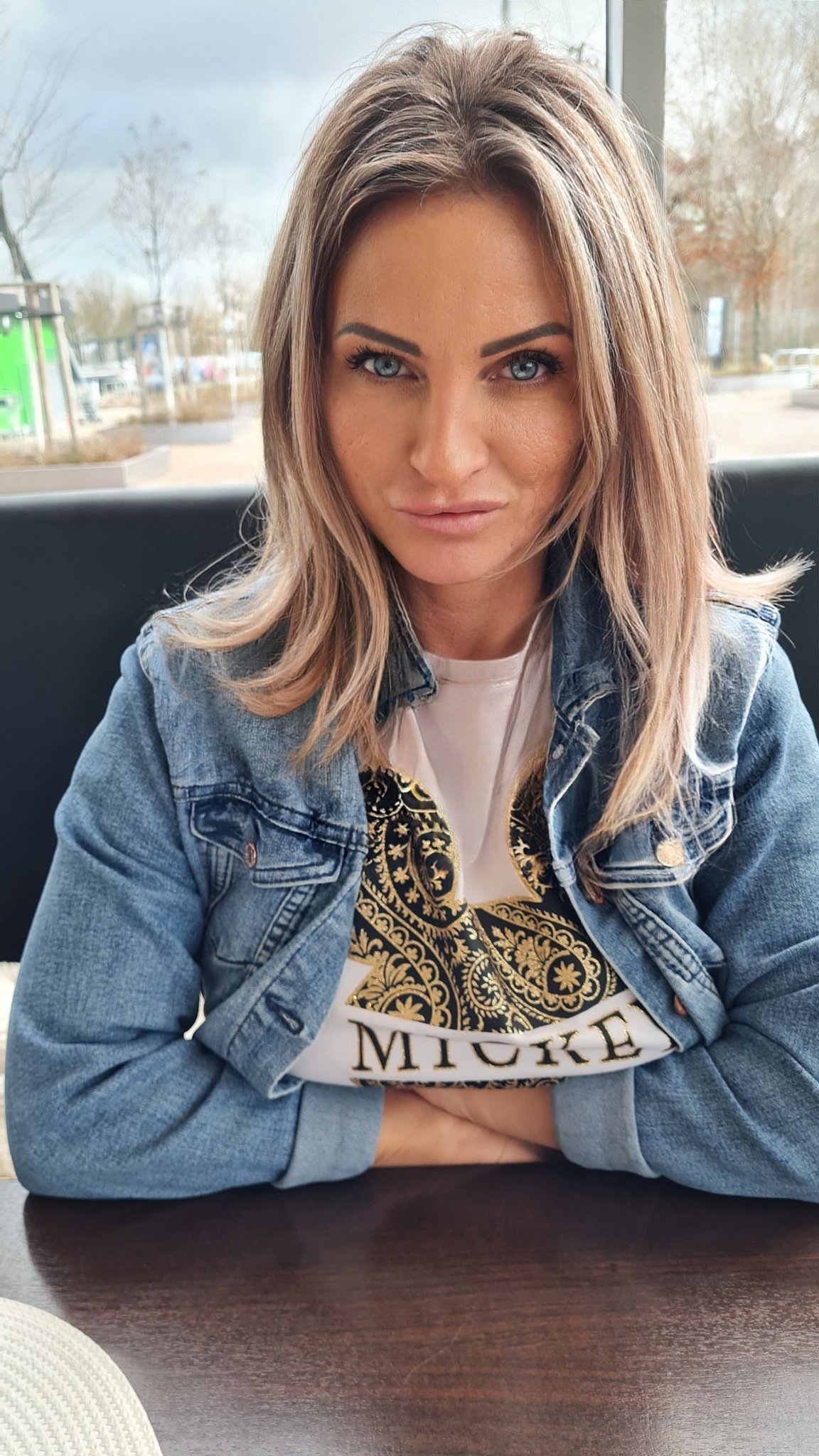 TW Pornstars - Candy Samira. Twitter. Endlich Frühstück 😋. 10:36 AM - 2 Feb 2022