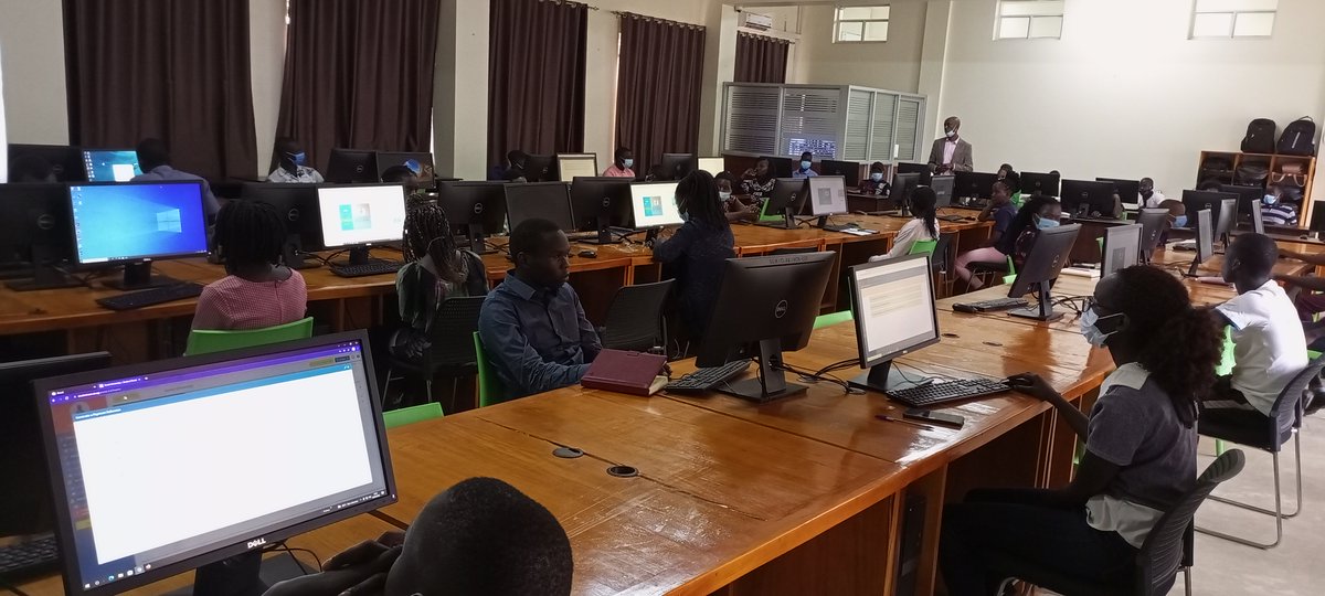 SUN_eLearning's tweet photo. Soroti University freshers undergoing training in essential online systems in our state-of-the-art Computer Lab https://t.co/uGhOEzKSgv