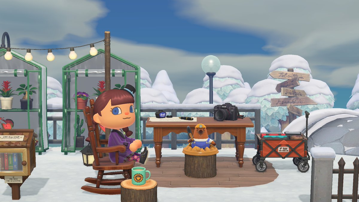 AC_Melinda's tweet photo. Hallo! Im Februar finden Events wie der Murmeltiertag in den USA und Kanada statt! Ich kann nicht sagen, ob das Murmeltier seinen Schatten sehen wird, aber Nook Shopping bietet auf jeden Fall lustige Items zum Murmeltiertag an. Einen fröhlichen frühen Frühling... Hoffentlich! https://t.co/HNLQp7dnkI