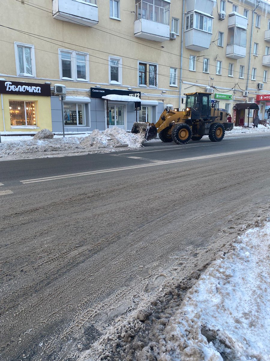 Проводится механизированная уборка <a href="/MP_Blago63/">МП Благоустройство</a> от снега улицы Венцека. 
<a href="/rradyukov/">Роман Радюков</a> 
<a href="/AdmSamRna/">Администрация Самарского внутригородского района</a>