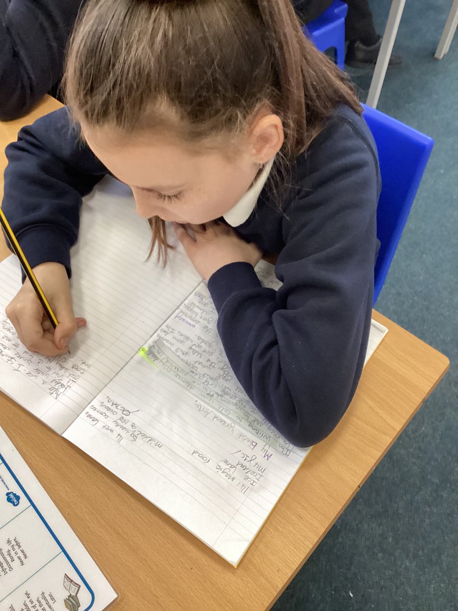 EgremontY3and4's tweet photo. Proofreading our writing and using editing slips to uplevel! I wonder if Atrix will respond? #editing #arthurandthegoldenrope #informalletter @Joetoddstanton https://t.co/0faCu8jLJ0