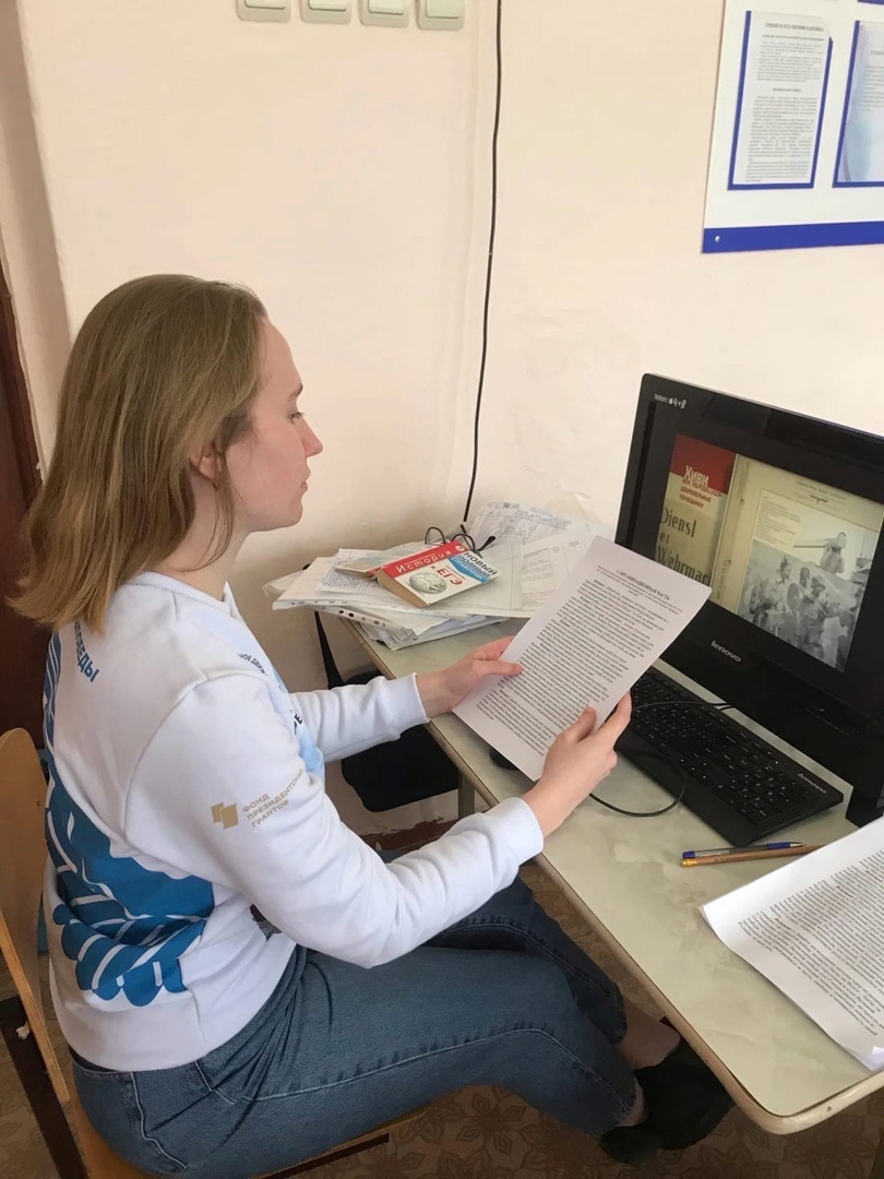 Сегодня в Тольяттинском социально-педагогическом колледже студентами-волонтерами проведены Всероссийские уроки памяти «Сталинградская битва» в дистанционном формате. В мероприятии приняли участие 250 студентов.
#волонтерыпобеды #готовкпобедам #нетолько9мая #Самарскаяобл #Тольятти