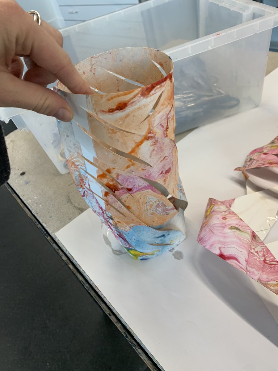 tayissy's tweet photo. Lovely skill share session on Monday with art trainees! So great to have the opportunity to share and learn new skills! 
@ManMetUni 
#artteachers #pgce https://t.co/DbH81Z5wM5