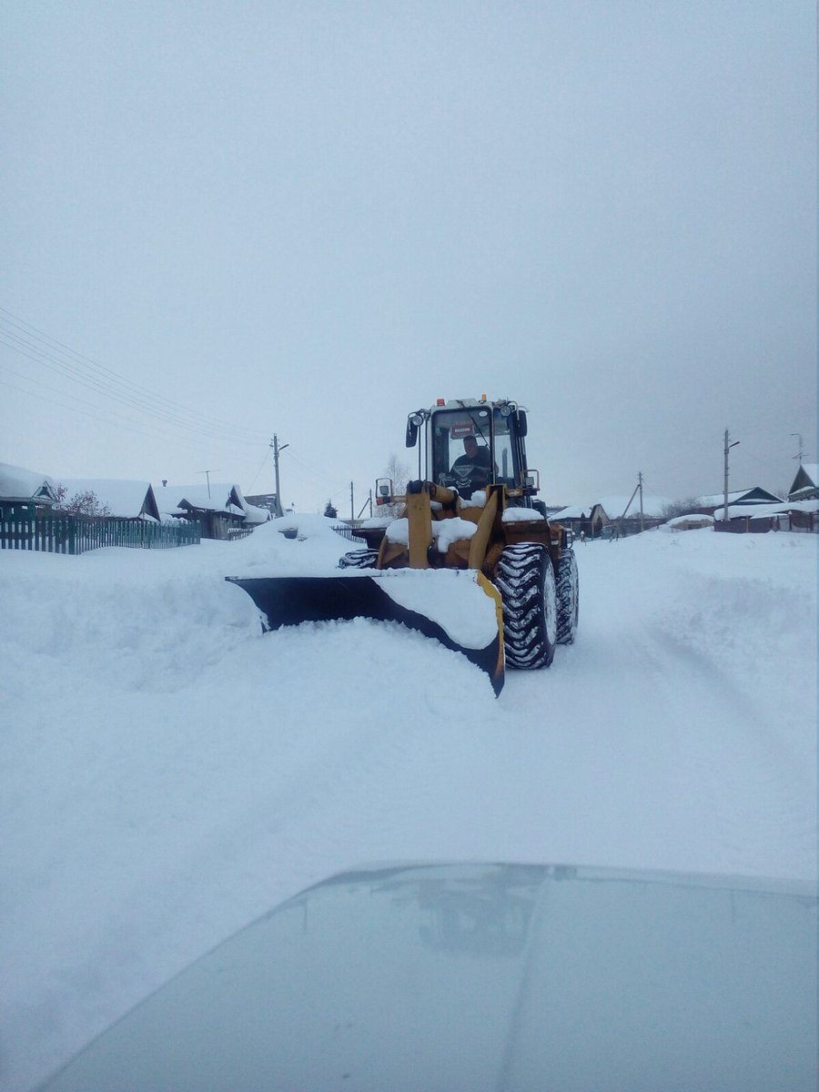 rogdestveno's tweet photo. Очистка дорог в сёлах сельского поселения Рождествено. https://t.co/Zvgmm34Jx7