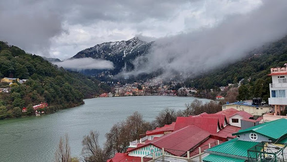 24busIndia's tweet photo. Delhi to Nainital Bus

Call:  +91-8851863061

#24busindia #BusService #bus #travel #tourism #tourists https://t.co/vlz6s6GEoV