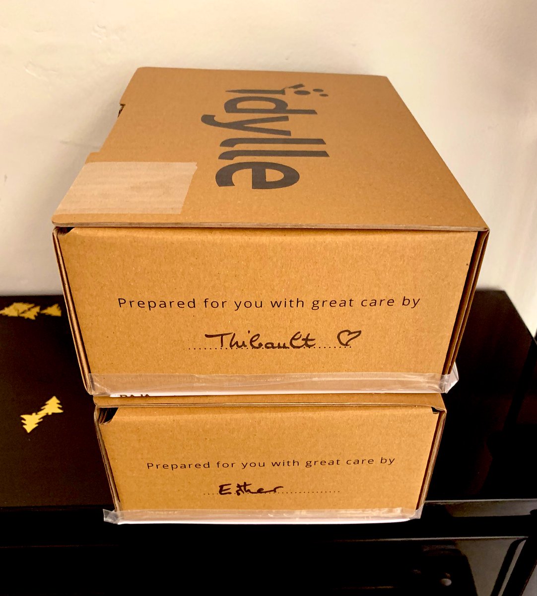 Nicolas Duchemin (@ducheminnicolas) on Twitter photo Everyone’s helping for the shipping today <a href="/IdylleLabs/">Idylle</a> ! Thanks <a href="/RomannThibault/">Thibault Romann</a> and <a href="/esther_graudens/">Esther Graudens</a> :-)
#Actiflash and #Stampwell are flying the Switzerland and China Everyone’s helping for the shipping today <a href="/IdylleLabs/">Idylle</a> ! Thanks <a href="/RomannThibault/">Thibault Romann</a> and <a href="/esther_graudens/">Esther Graudens</a> :-)
#Actiflash and #Stampwell are flying the Switzerland and China