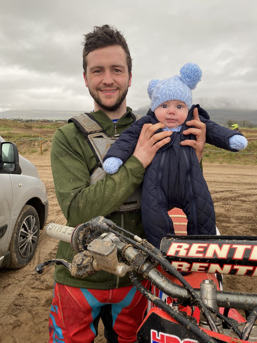 Another training day. Got my crew chief with me today! 🏁