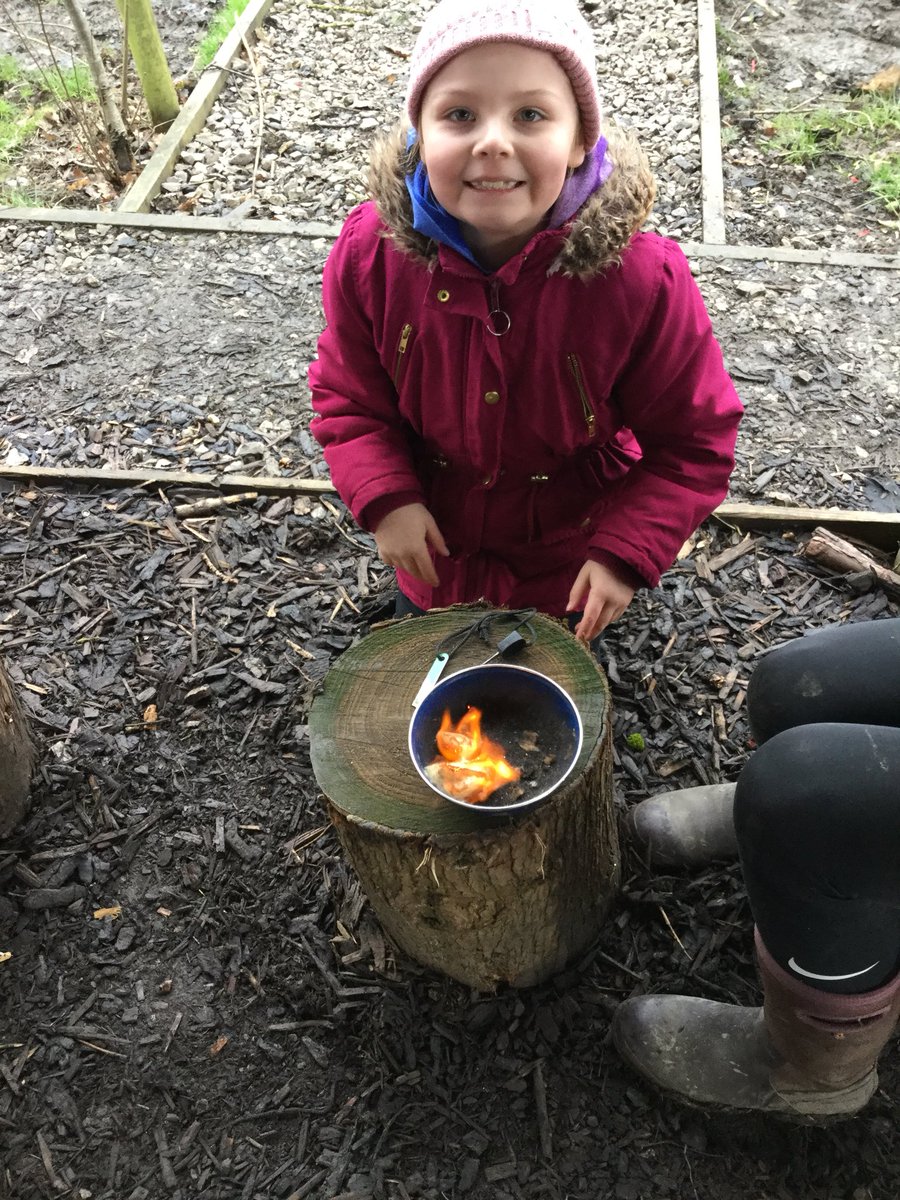 Class3l's tweet image. Another great morning at Forest School!