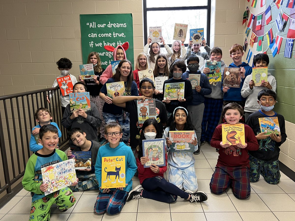 Today was successful! 📚Fifth graders had several very special guest readers, participated in a book exchange, buddy read our favorite picture books, read by the light of flashlights, and so much more! <a href="/thebartletts/">Amy Bartlett</a> <a href="/brian_keefer/">Brian Keefer, Ed.D.</a> <a href="/SharonElemS/">Sharon Elementary</a> #sharonstrong #WorldReadAloudDay📚
