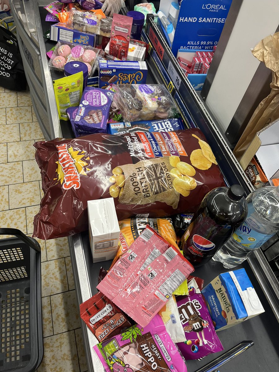 HolyheadHums's tweet photo. From a full conveyor to the leftovers, Humanities had a fantastic celebration morning this week congratulating our KS3 students on their hard work and dedication in lessons 🎉 @holyhead_school https://t.co/GQRxktziAH