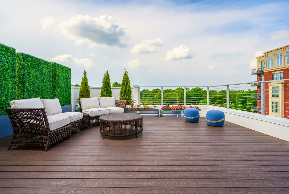 stayRevisn's tweet photo. Finish up some work, Skype a friend, or just enjoy the view on #Revisn's rooftop terrace. Our #ExecutiveApartments in #Raleigh are not to be looked over! Book now at 919-999-0160 or at the link in our bio. https://t.co/GHzpaGUm4C https://t.co/N9rZefxctm
