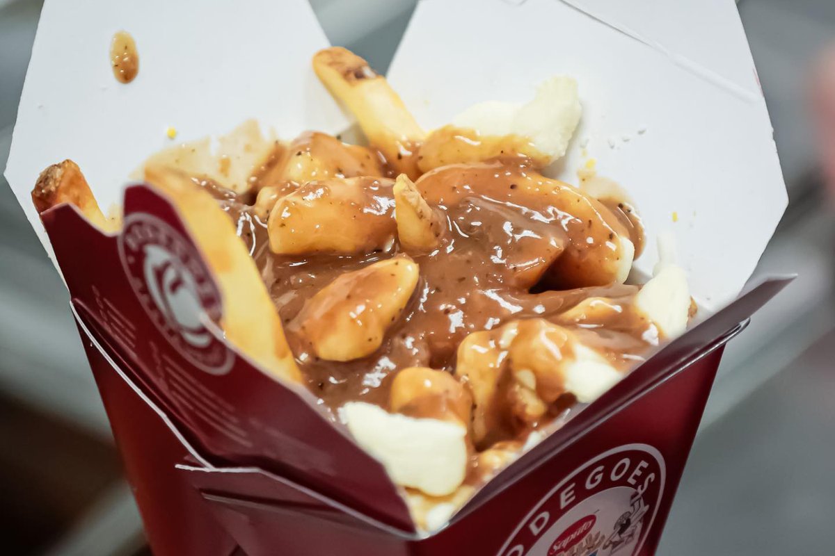 It's another #LaPoutineWeek (technically two weeks, Feb 1 - 14) and <a href="/Bodegoes/">Bodegoes</a> at Cityplace has the perfect option!
The "Prairie Poutine" uses made-in-Manitoba gravy with the finest local ingredients. 
Try it now and be sure to rate it on their website lapoutineweek.com/restaurant/bod…