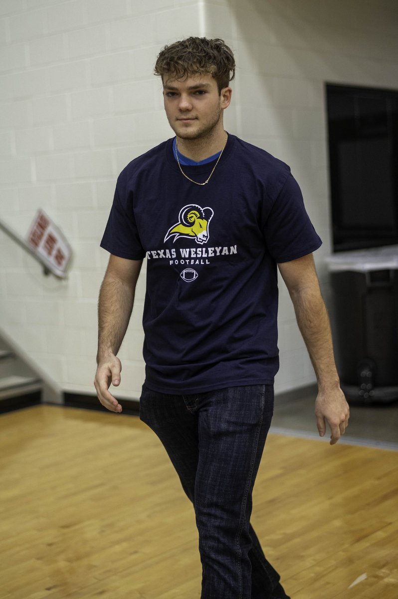 Congratulations <a href="/Benton82_/">Benton Hoskison</a> on signing with <a href="/TxWesFootball/">TxWes Football</a>! Bright future ahead!

#BLS | #FAMILY | #NSD22