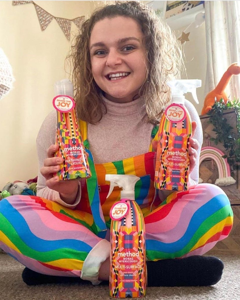 method products UK (@methoduk) on Twitter photo it's not often your outfit will match your cleaning products. unless you're wearing <a href="/lucyandyak/">Lucy & Yak</a> + own method. 😉
what's your motivation when it comes to cleaning? sharing is caring. 🌈
#methoduk #methodforchange #sharethejoy #methodaddicts #spreadjoynotgerms it's not often your outfit will match your cleaning products. unless you're wearing <a href="/lucyandyak/">Lucy & Yak</a> + own method. 😉
what's your motivation when it comes to cleaning? sharing is caring. 🌈
#methoduk #methodforchange #sharethejoy #methodaddicts #spreadjoynotgerms