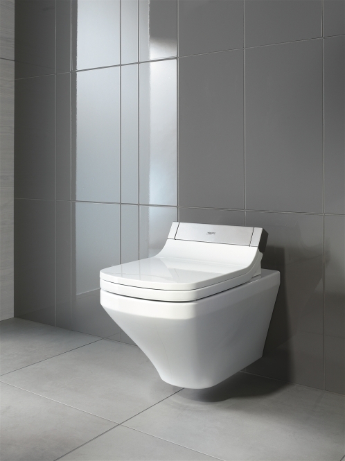 Duravit's tweet photo. #WellnessWednesday Have you ever experienced the magic of a heated toilet seat? We love heated floors and towel racks for the cooler months, but our #SensoWash #showertoilets with #heatedseat functionality take the cake 🎂 #duravit #luxury #designinspo https://t.co/NTxRpCp1vZ https://t.co/HiHBQ5qLgP