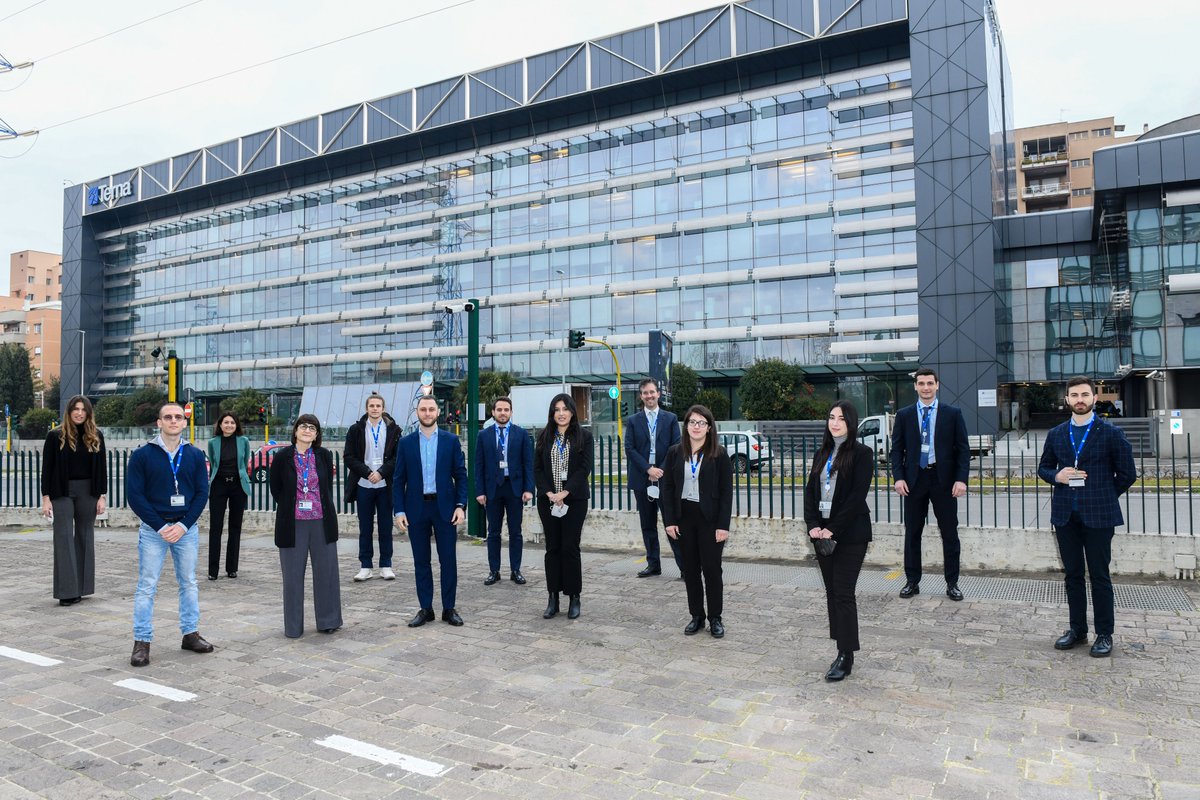 NextEnergyItaly's tweet photo. 💥Al via i percorsi di Stage della #CallforTalents presso le sedi @TernaSpA . 
🎓In bocca al lupo ai nove i talentuosi studenti che, selezionati tra oltre 150 candidati, inizieranno questa nuova avventura!
https://t.co/IBJE5Gy3Yg https://t.co/W2pLtxowRy
