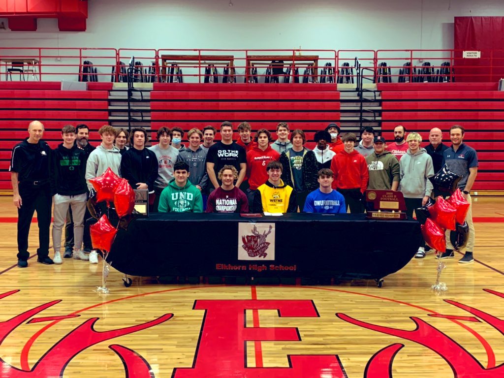 🚨Signing Day for Hayden Stec🚨 

🎈Congratulations from Elkhorn High School Staff, Coaches, &amp; Students!! 

📌 Letter of Intent ✍️to attend The University of North Dakota for Football 🏈 

🏫 Major: Undecided 

🥇 2nd Team Super State 2021, 2X Class B All-State First Team 20-21