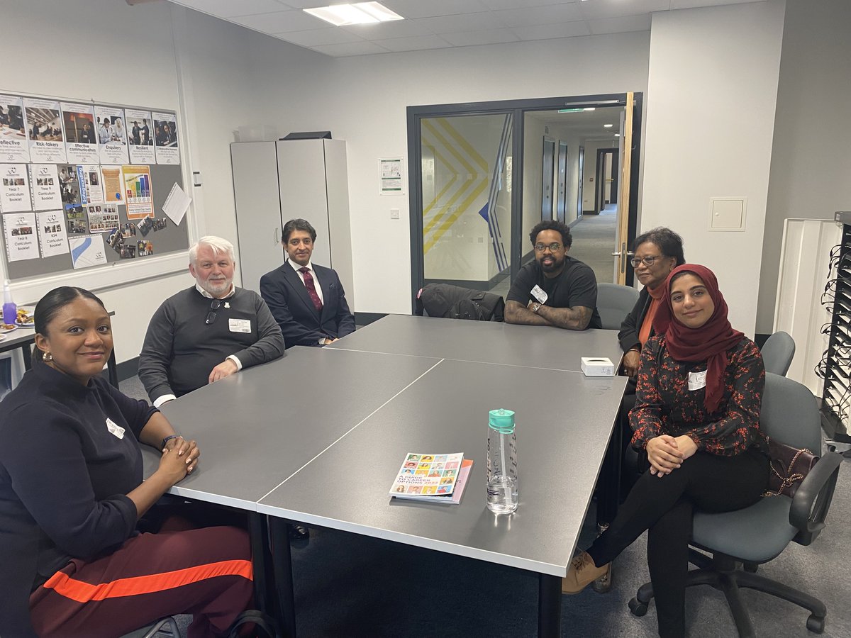 Fantastic to see our Year 9s in action yesterday at the Woodmansterne Careers Fayre. Thanks to all our facilitators on the day!