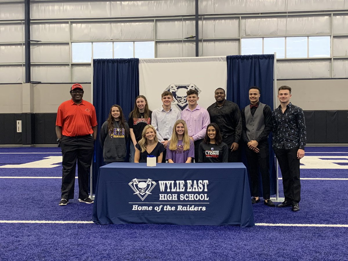⚔️National Signing Day! Such a GREAT day to be a Raider! Congratulations to these Raiders! So proud of their accomplishments &amp; excited for their future! #RFL #DUBeast <a href="/CoachMarcusGold/">Marcus Gold</a> <a href="/WEABCBooster/">Wylie East Athletics Booster Club</a> <a href="/WEHSBluePrint/">Blue Print</a> <a href="/WylieISD/">Wylie ISD</a>