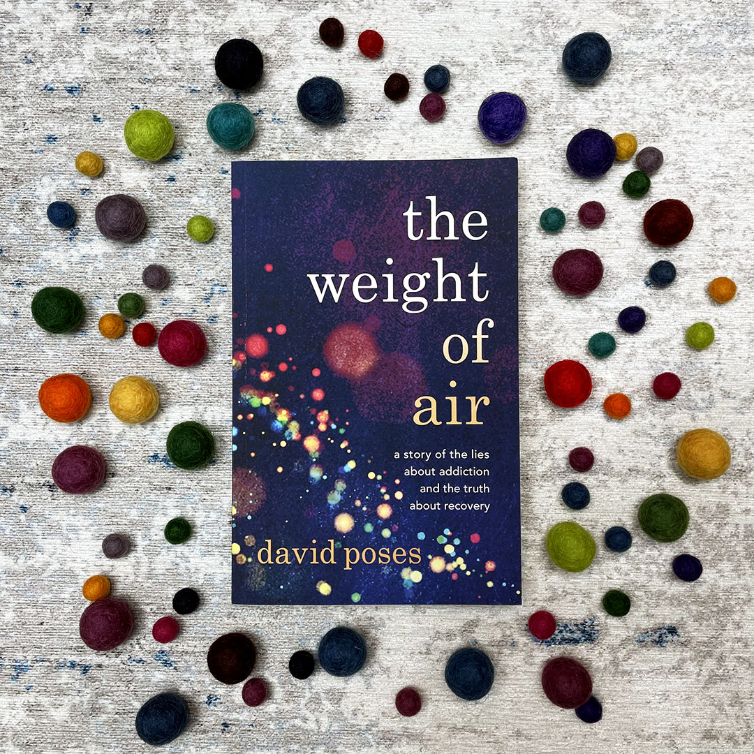 In The Weight of Air, @Davidthekick tells the true story of his double life fueled by depression and #addiction. David shines a bright light on the #recovery programs that failed him—and on the treatment that helped him thrive.
bit.ly/WOAAmazon
#harmreduction #opioidcrisis